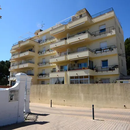In Riells Beachfront Retreat Lejlighed